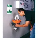 2LVJ3_AA02.webp